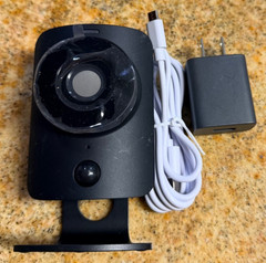 SimpliSafe HD Wired Indoor Security Camera with Built-in Privacy Shutter +AC