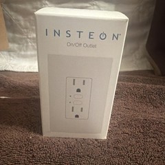 Insteon Model 2663-222 On/Off Outlet NEW IN BOX