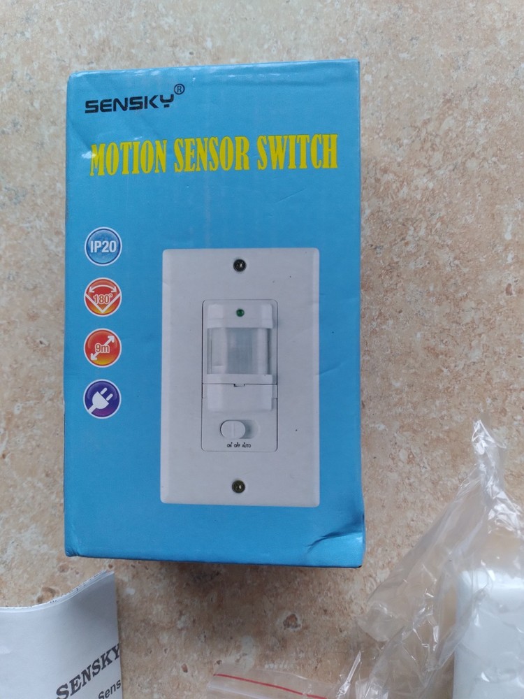 BS033C 110v Motion Sensor Light Switch, 180 Degree View Occupancy Sensor