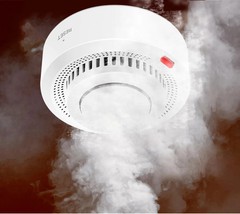 Tuya Smart WiFi Smoke Sensor Fire Protection 85dB Sound Security System Control