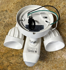 RING Floodlight Cam Wired plus with Motion-Activated 1080P HD Video White (2021)