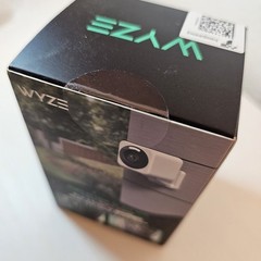 Wyze Cam v4 2.5K Wired Color Night Vision Indoor/Outdoor Camera
