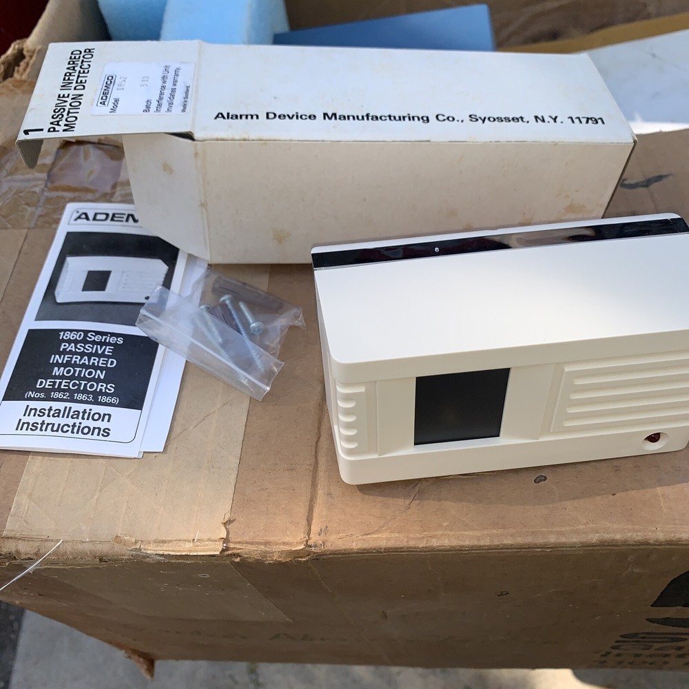 Honeywell Ademco 1862 Passive Infrared motion Detector new old stock free ship